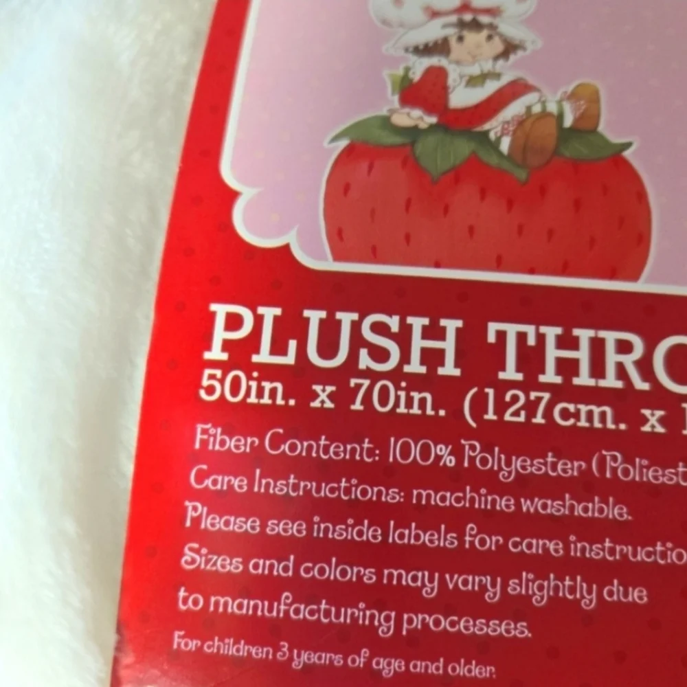Strawberry Shortcake Plush Throw Blanket 50 x 70